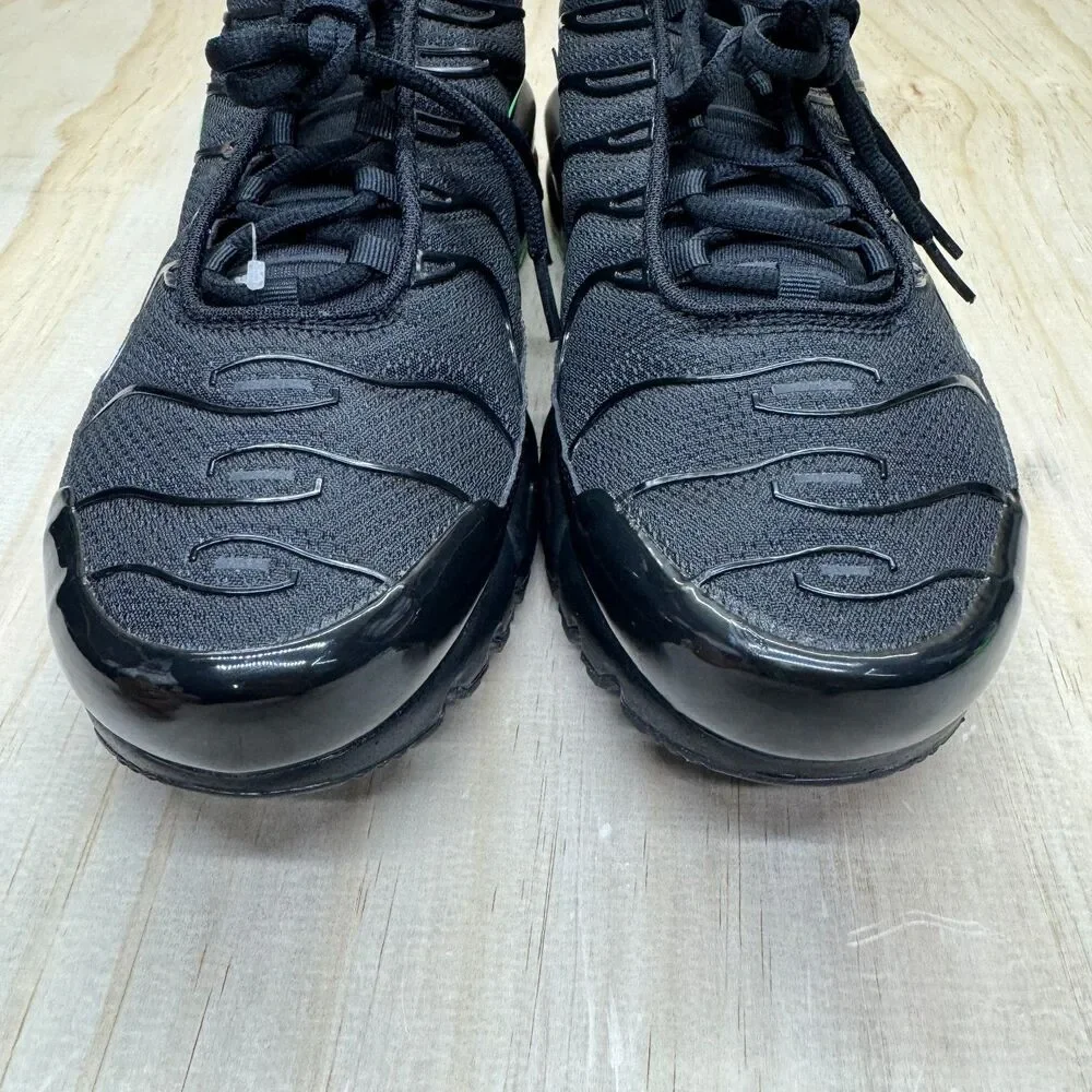 NEW Nike Air Max Plus “Green Strike” Black Lifestyle Shoes Mens sz 12 DM0032-024 - Picture 5 of 10